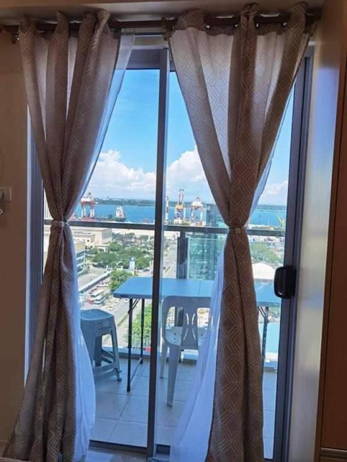 Sunvida Tower Residences Infront Of Sm City Cebu Exterior photo